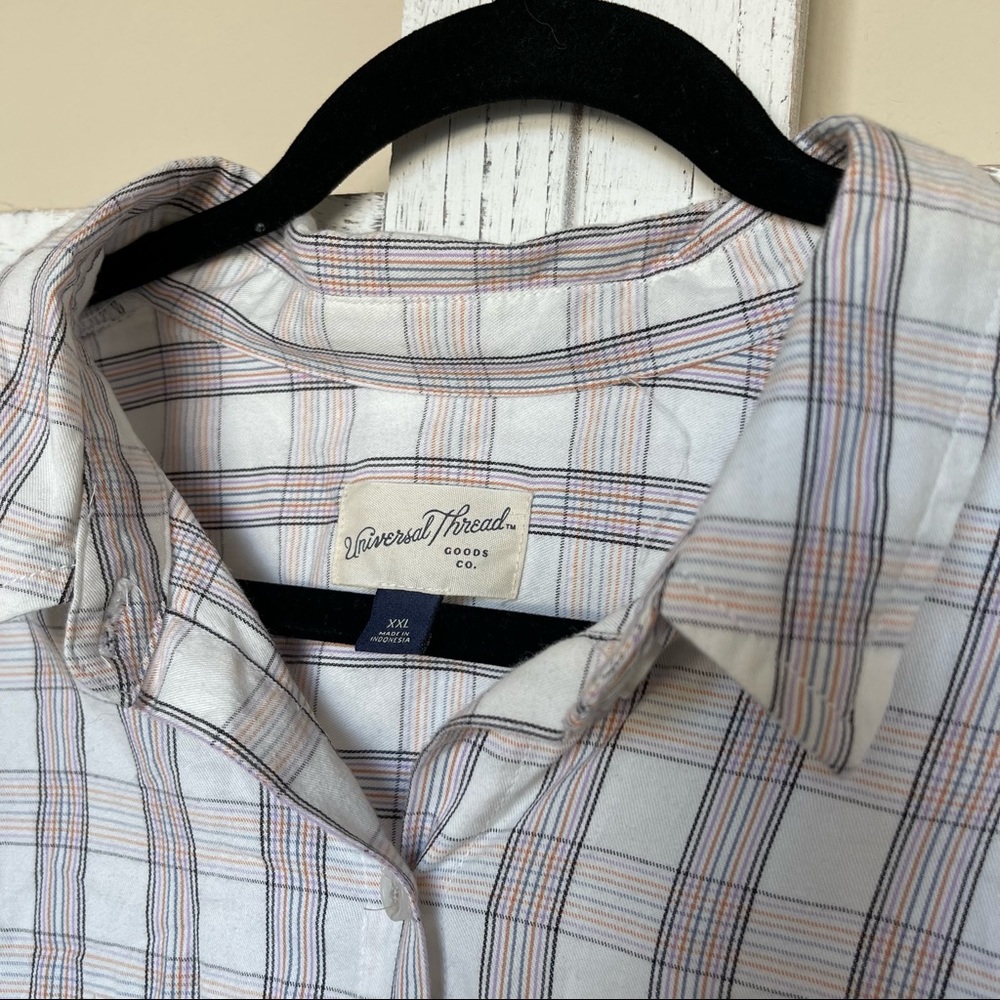 Universal Thread Plaid Button Down Flannel Shirt - image 4